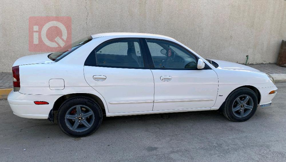 Daewoo Nubira
